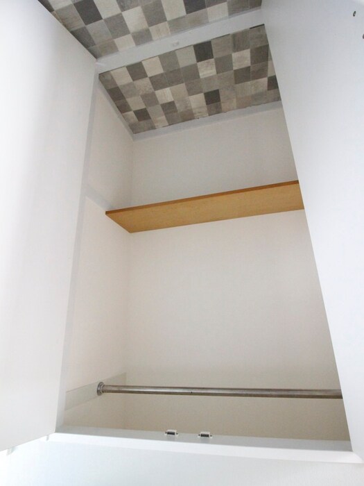 物件内観写真9　(収納)