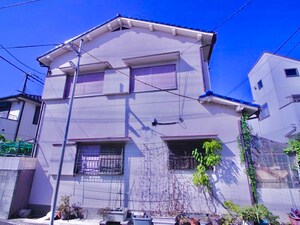 瓦林4戸1貸家外観写真