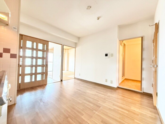 物件内観写真10　(居室)