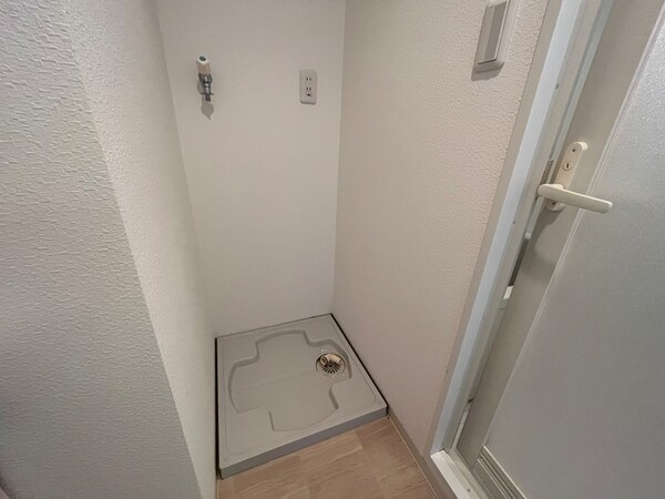 洗濯機置場