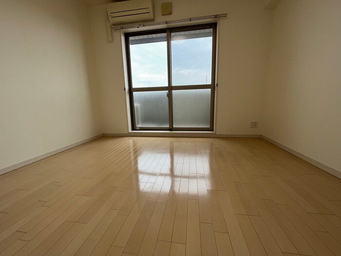 物件内観写真13　(居室)