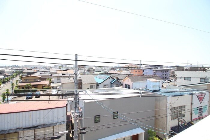 物件内観写真19　(室内からの展望)