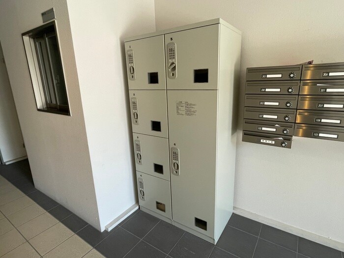 物件外観写真6　(建物設備)