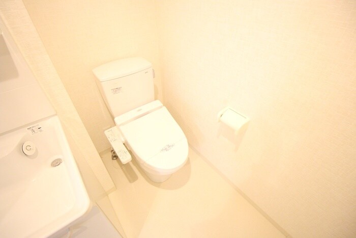 物件内観写真12　(トイレ)