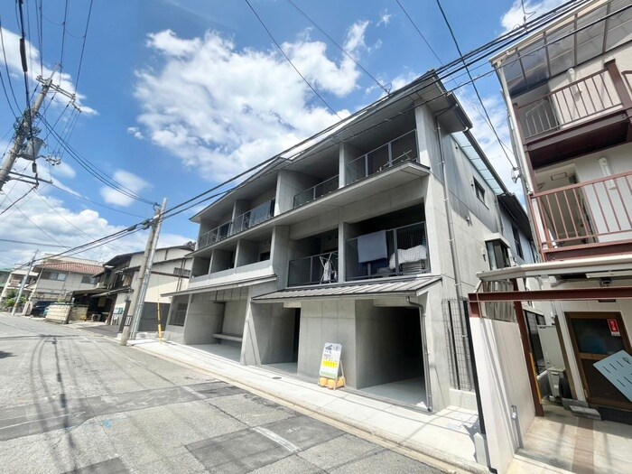 物件外観写真3　(外観写真)