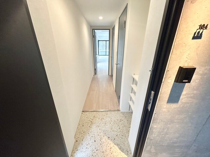 物件内観写真16　(廊下)