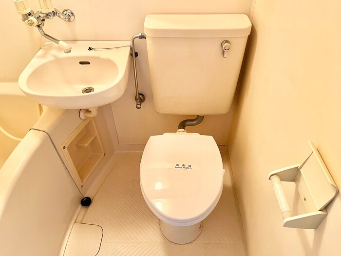 物件内観写真15　(トイレ)