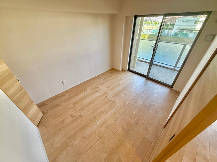 物件内観写真12　(居室)