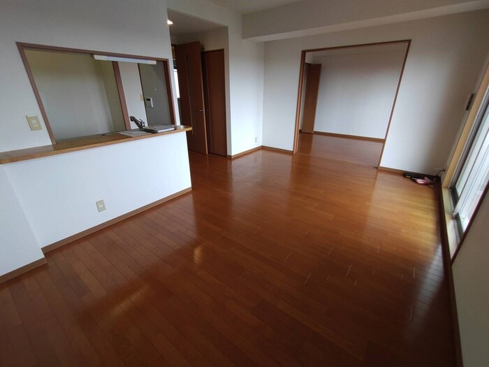 物件内観写真13　(居室)