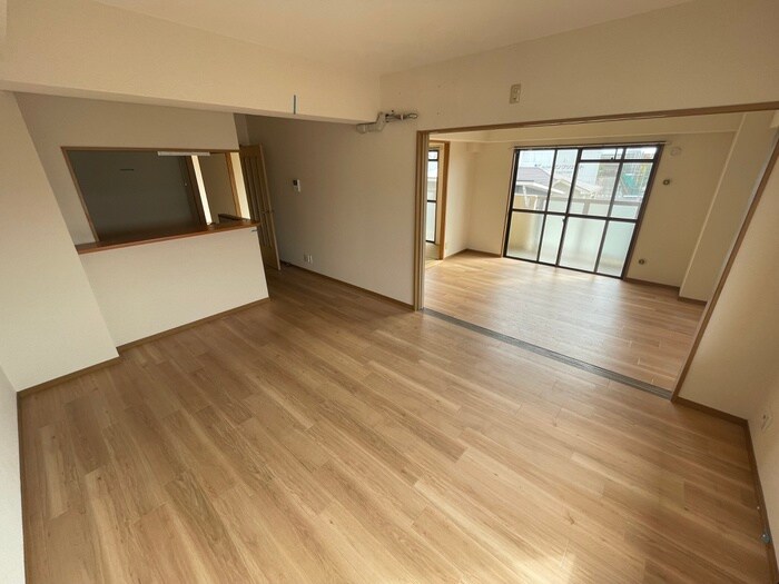 物件内観写真10　(居室)