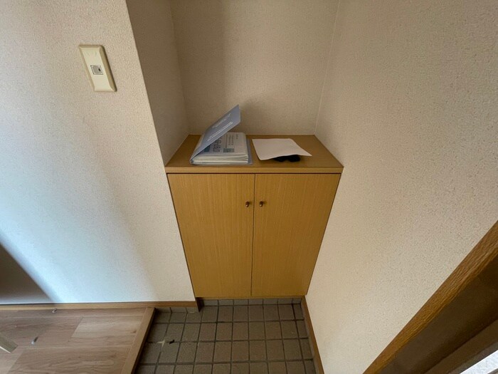 物件内観写真18　(靴箱)