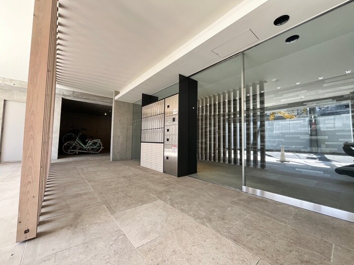 物件外観写真4　(建物設備)