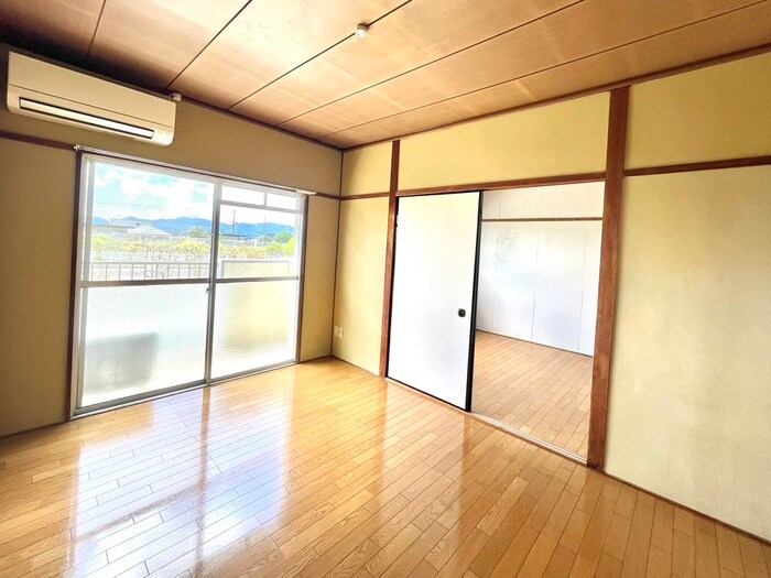 物件内観写真5　(居室)