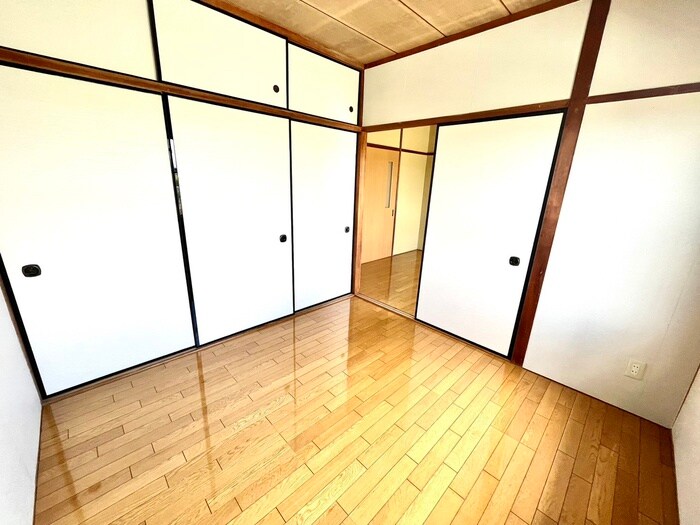 物件内観写真6　(居室)