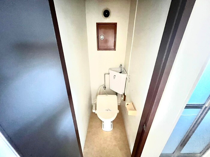 物件内観写真11　(トイレ)