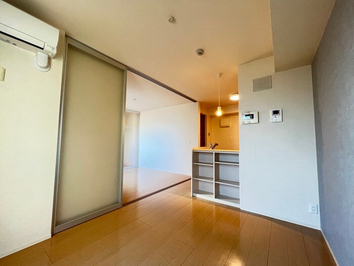 物件内観写真5　(居室)