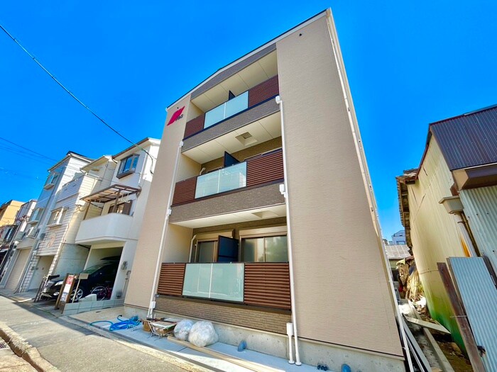 物件外観写真1　(外観写真)