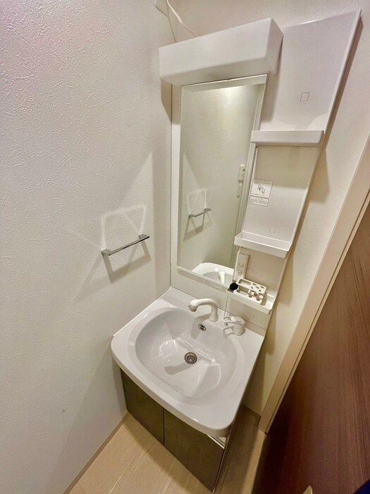 物件内観写真12　(洗面)