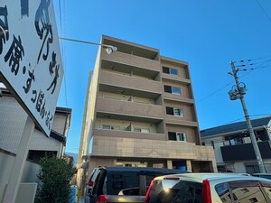 ジュネス太郎坊外観写真