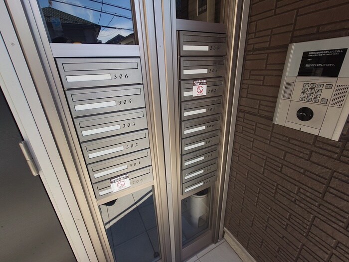 物件外観写真4　(建物設備)