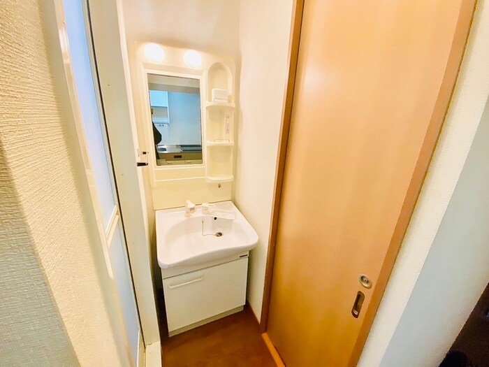 物件内観写真10　(洗面)
