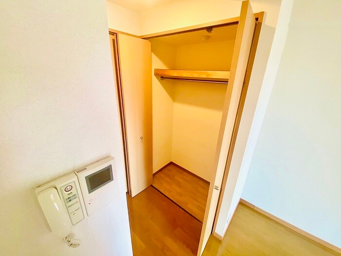 物件内観写真13　(収納)