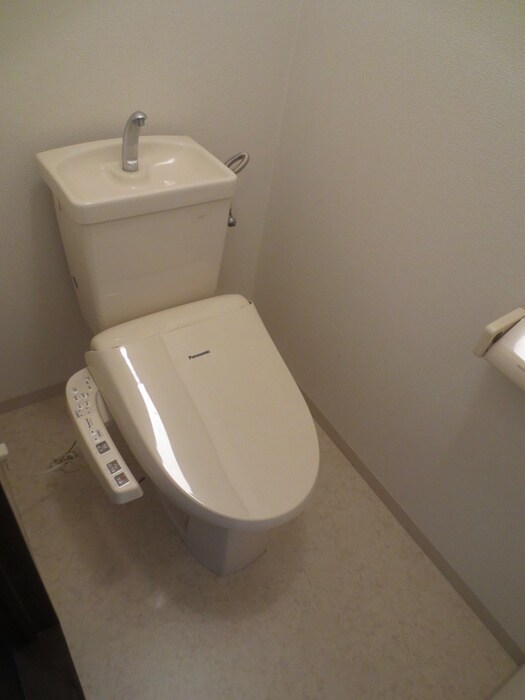 物件内観写真15　(トイレ)