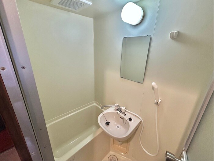 物件内観写真16　(バス／シャワールーム等)