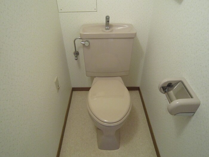 物件内観写真12　(トイレ)