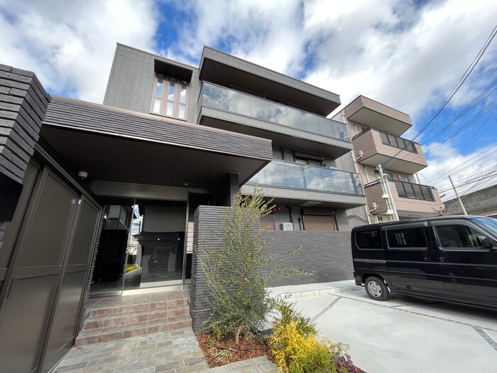 物件外観写真1　(外観写真)