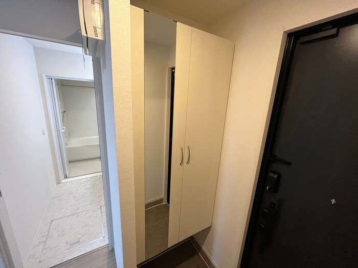 物件内観写真16　(靴箱)