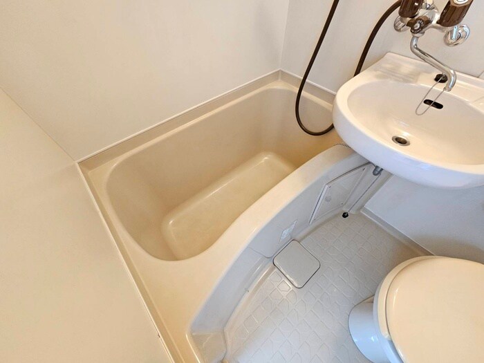 物件内観写真12　(バス／シャワールーム等)