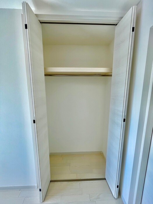 物件内観写真15　(収納)