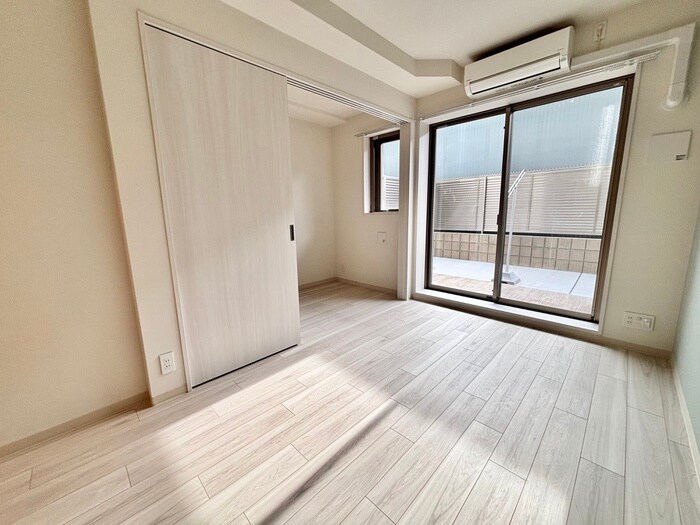 物件内観写真5　(居室)