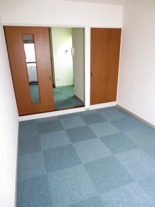 物件内観写真19　(居室)