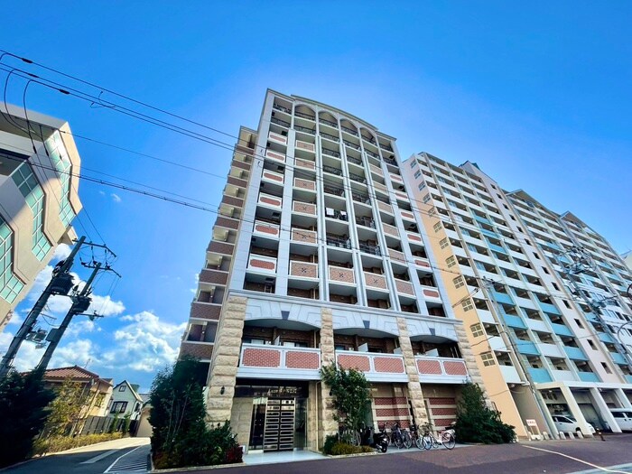 物件外観写真1　(外観写真)