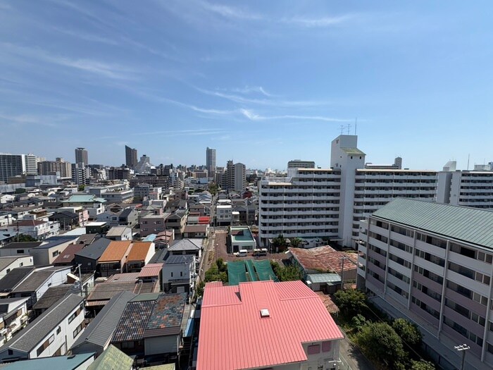 物件内観写真17　(室内からの展望)