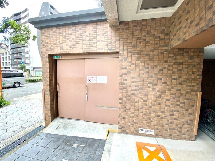 物件外観写真4　(建物設備)
