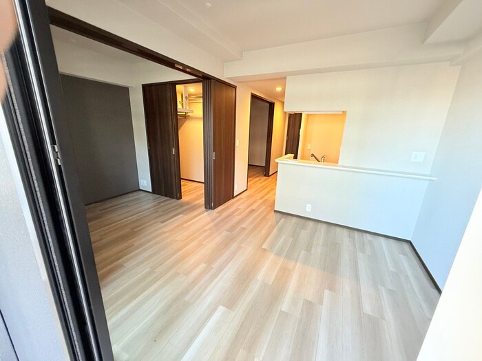 物件内観写真9　(居室)