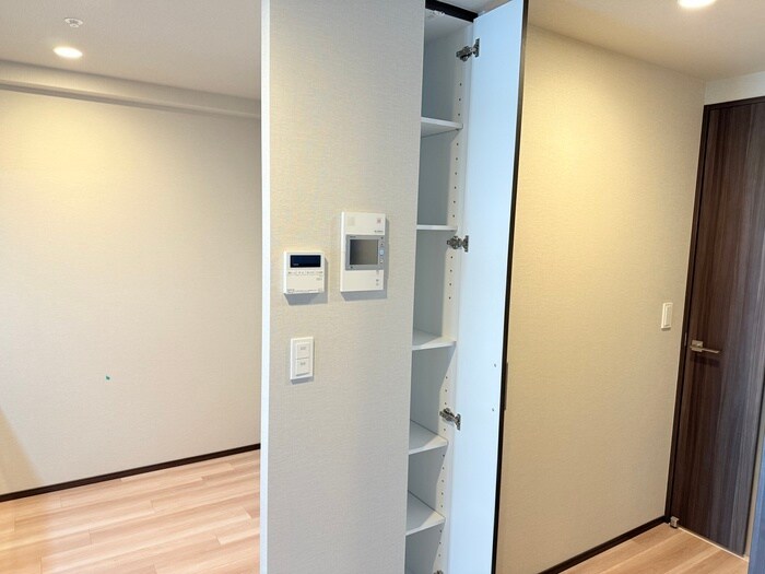 物件内観写真10　(内観写真)