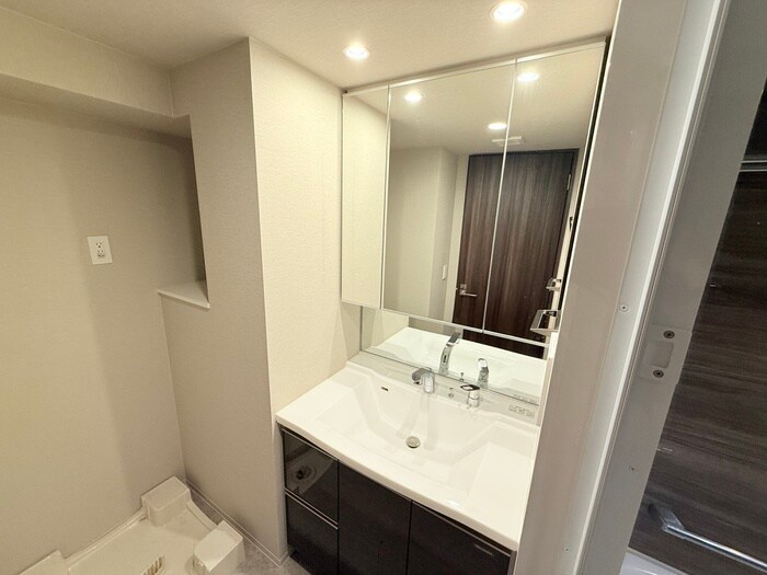 物件内観写真13　(居室)