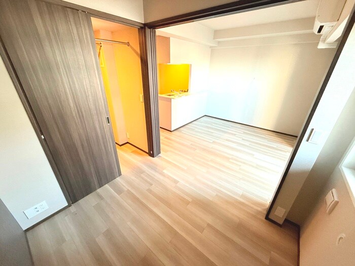 物件内観写真18　(居室)