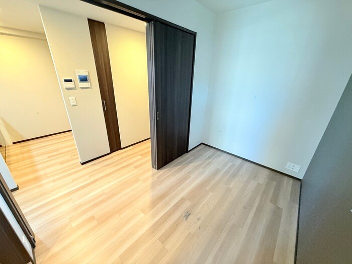 物件内観写真18　(居室)