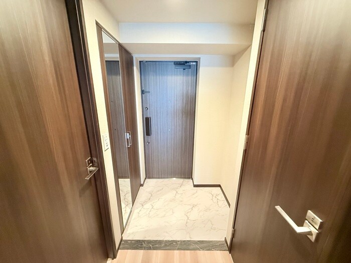 物件内観写真20　(玄関)