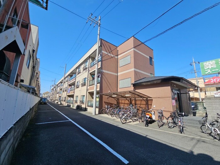 第２エイサイハイムの物件外観写真