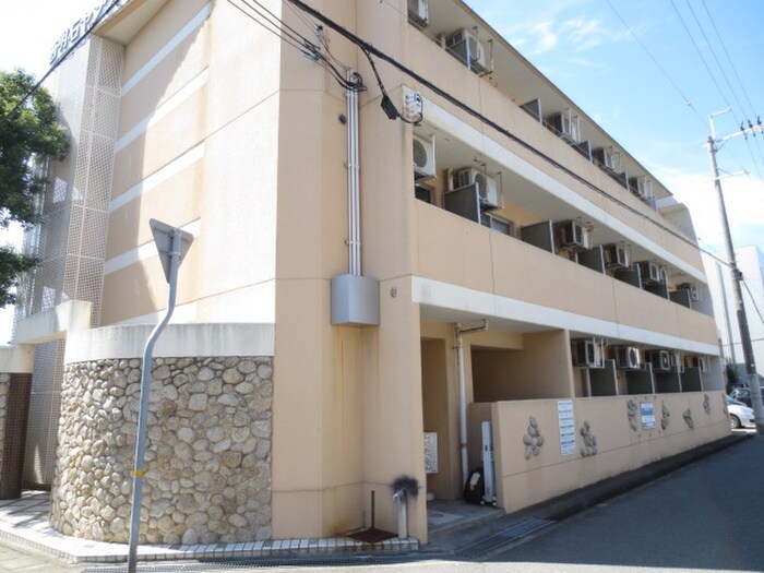 物件外観写真5　(エントランス部分)