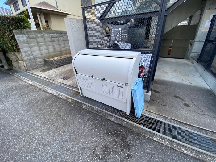 物件外観写真6　(建物設備)