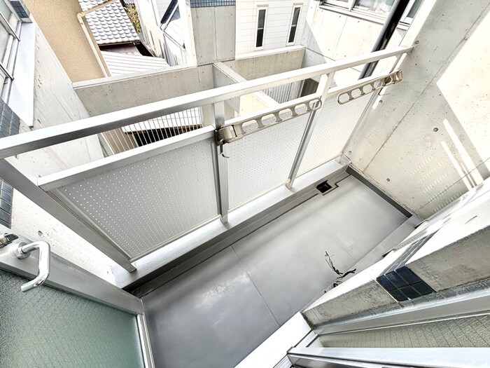 物件内観写真16　(ベランダ・バルコニー)