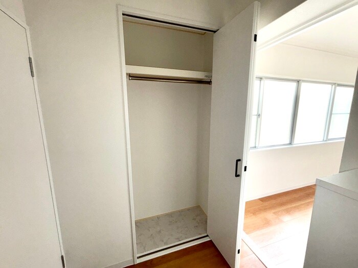 物件内観写真18　(収納)