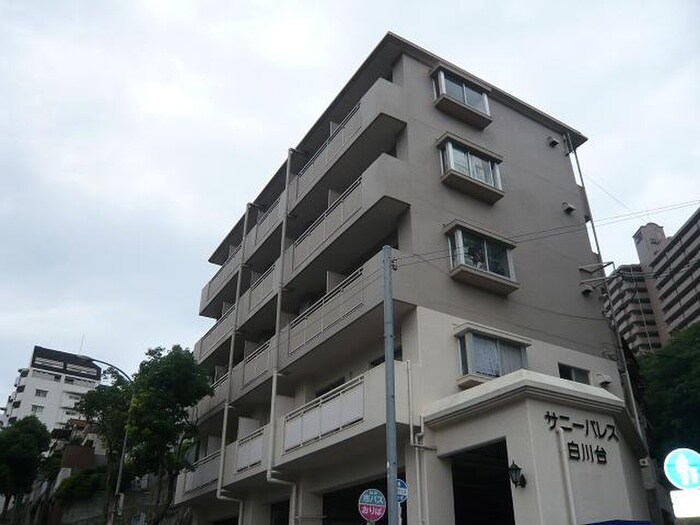 物件外観写真2　(駐輪場)